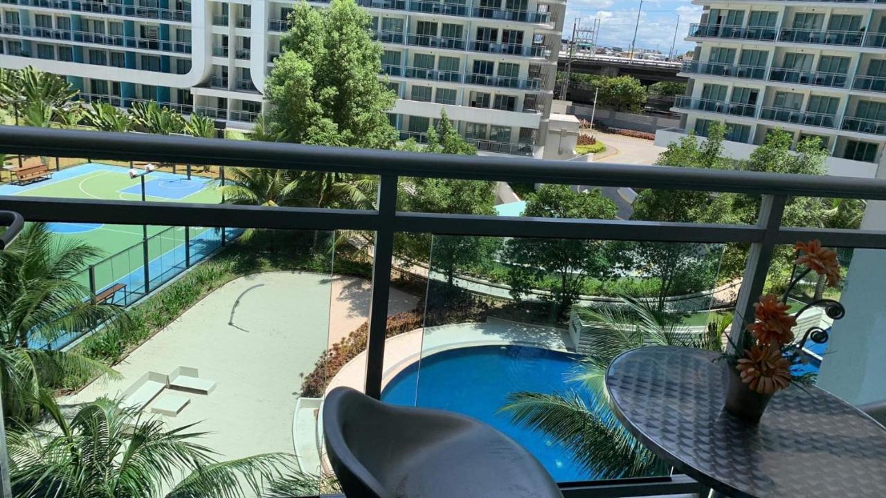 Azure Urban Residence A11 Near Airport And Sm Bicutan+ Free Wifi Paranaque City ภายนอก รูปภาพ